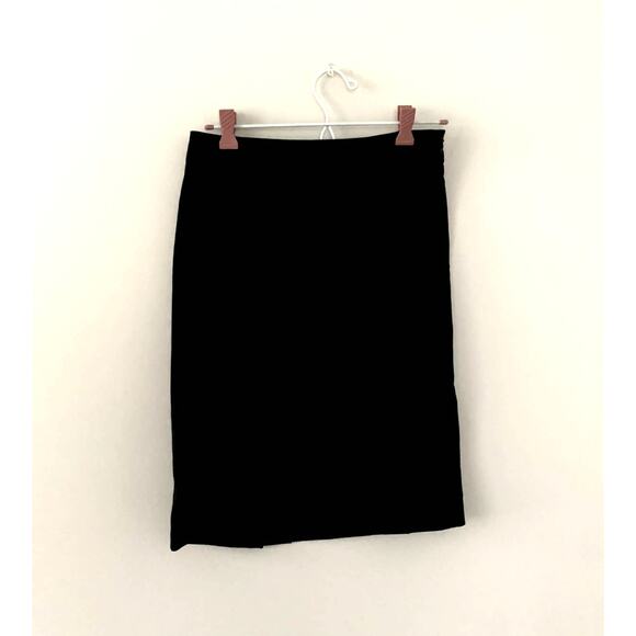 Burberry London 100% Wool Black Skirt Size 2 Made in Italy - Picture 1 of 6